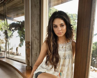 vanessa_hudgens_0030.jpg